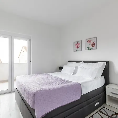 Sky Apartman *