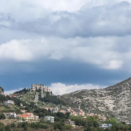 Apartman Sky Salona