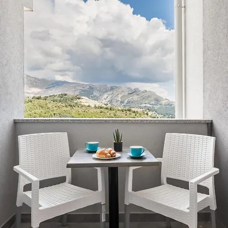 Apartman Sky *