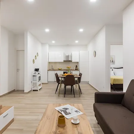 Apartman Sky *